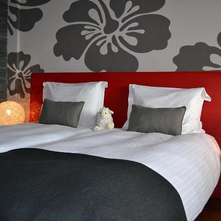 Bed & Breakfast Flowerzzz... Rotterdam Ngoại thất bức ảnh